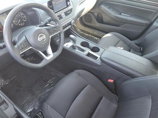 2022 Nissan Altima 2.5 S