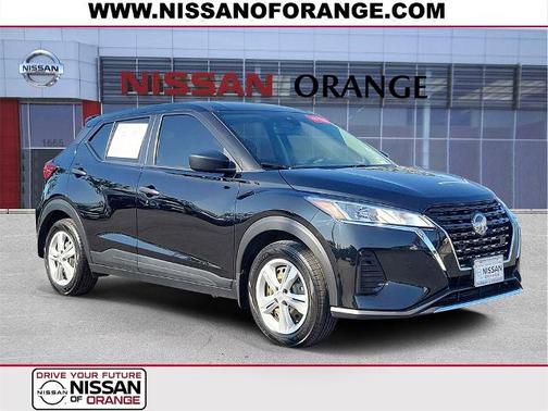2023 Nissan Kicks S