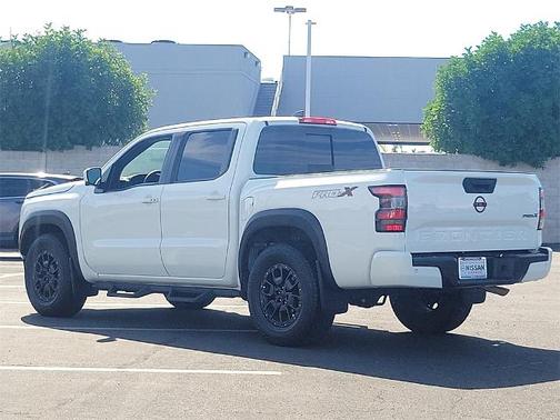 2023 Nissan Frontier PRO-X