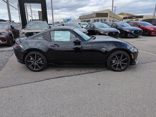 2025 Mazda MX-5 Miata RF Grand Touring