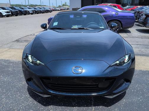 Deep Crystal Blue Mica 2026 Mazda MX-5 Miata Grand Touring