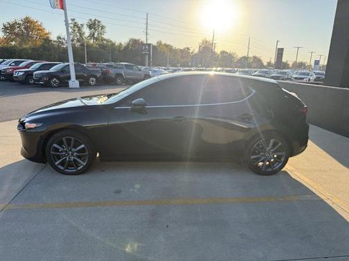 2023 Mazda Mazda3 FWD w/Preferred Package