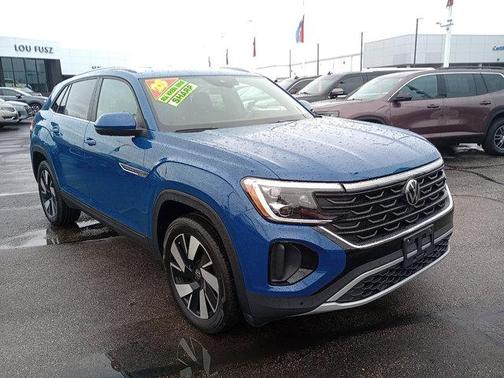 2025 Volkswagen Atlas Cross Sport 2.0T SE w/Technology 4MOTION