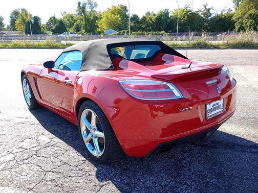 2009 Saturn Sky Red Line