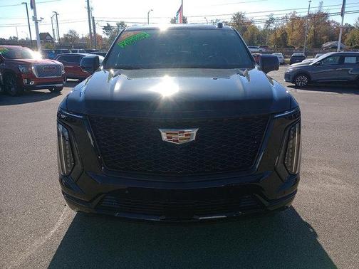 2025 Cadillac Escalade Sport