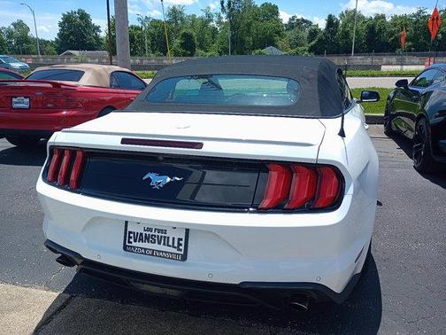 2022 Ford Mustang EcoBoost Premium