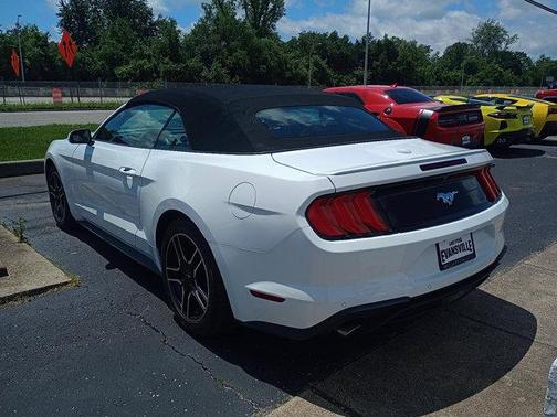 2022 Ford Mustang EcoBoost Premium