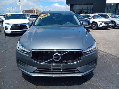 2019 Volvo XC60 T5 Momentum