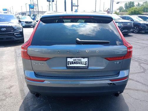 2019 Volvo XC60 T5 Momentum