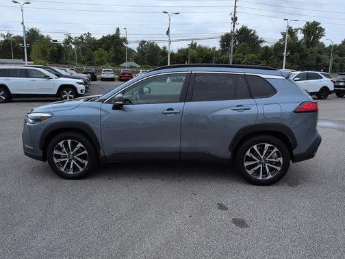 Celestite 2025 Toyota Corolla Cross XLE
