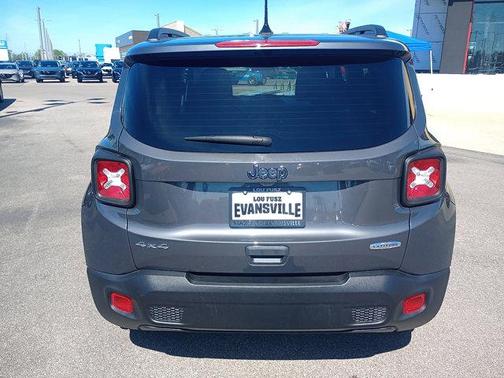 2022 Jeep Renegade Latitude