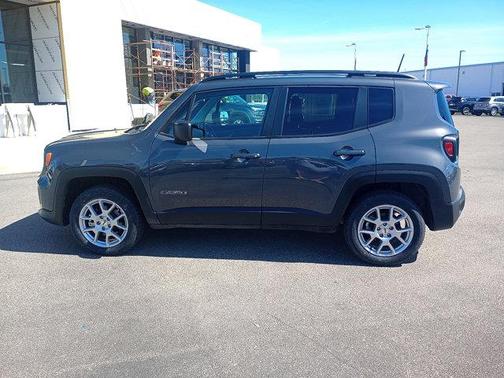 2022 Jeep Renegade Latitude