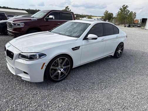 2015 BMW M5 Base