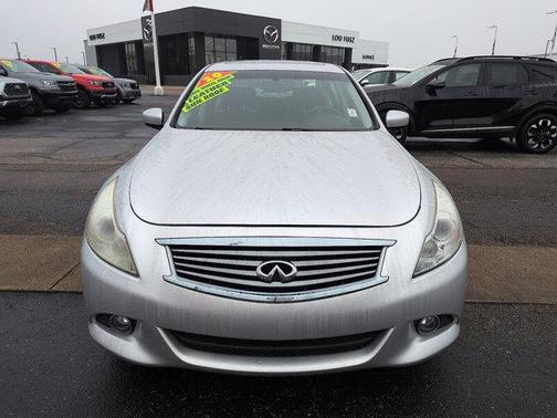 2010 INFINITI G37x Base