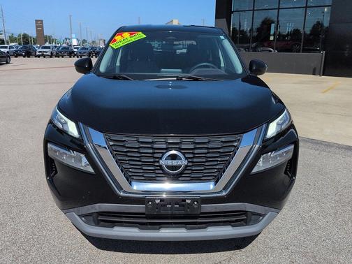 Super Black 2023 Nissan Rogue SV