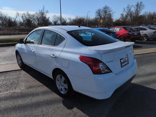 2018 Nissan Versa 1.6 SV