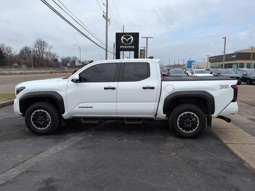 2024 Toyota Tacoma TRD Off Road
