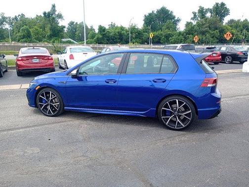 2024 Volkswagen Golf R 2.0T Manual