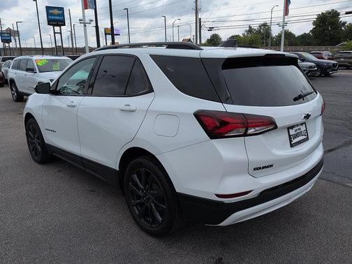 Summit White 2022 Chevrolet Equinox FWD RS