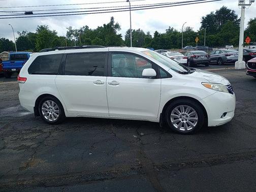 2011 Toyota Sienna Limited