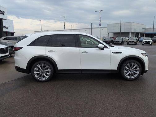 Rhodium White Premium 2026 Mazda CX-90 3.3 Turbo Preferred