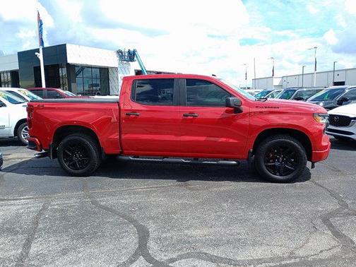 2023 Chevrolet Silverado 1500 Custom