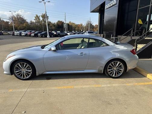 2013 INFINITI G37 Base