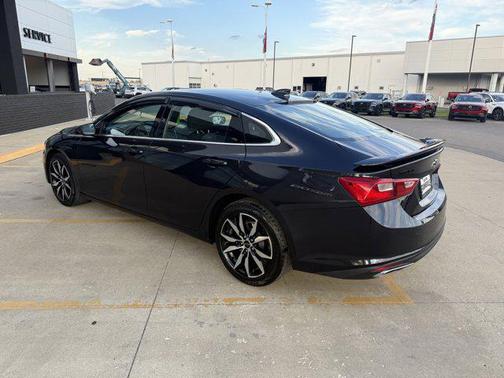 2023 Chevrolet Malibu FWD RS