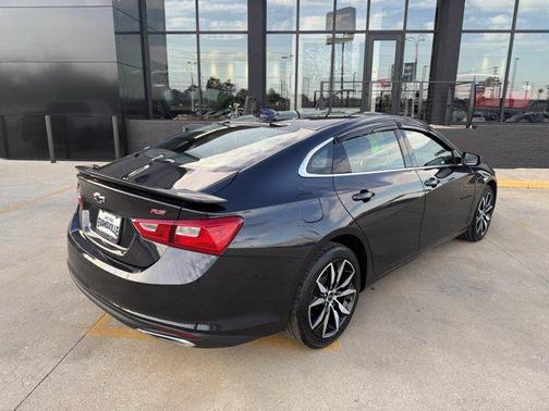 2023 Chevrolet Malibu FWD RS