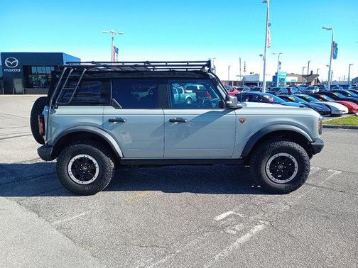 2021 Ford Bronco Badlands