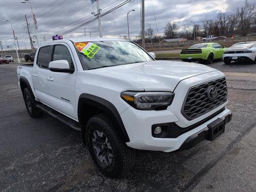 2023 Toyota Tacoma TRD Sport