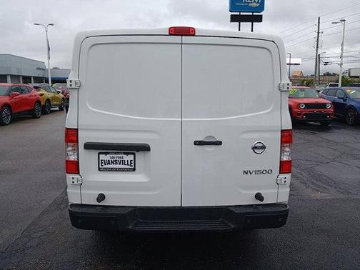 2021 Nissan NV Cargo NV1500 SV V6