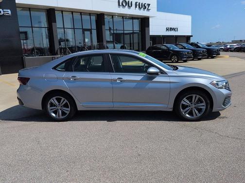Pyrite Silver Metallic 2024 Volkswagen Jetta 1.5T SE