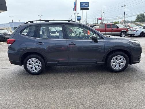 2022 Subaru Forester Base