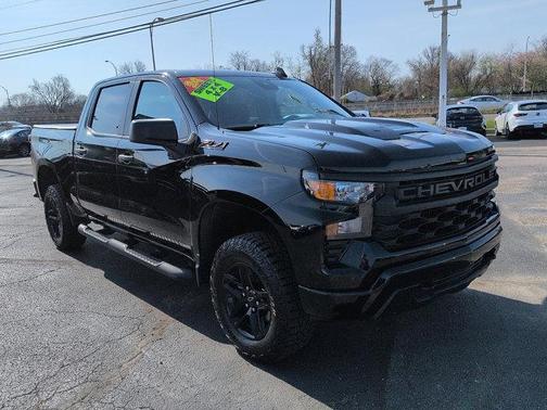 2024 Chevrolet Silverado 1500 Custom Trail Boss