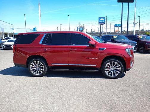 2021 GMC Yukon SLT