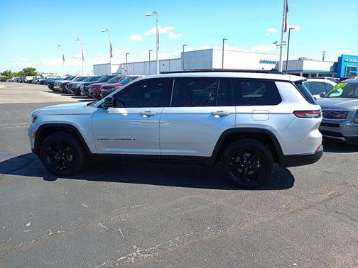 2022 Jeep Grand Cherokee L Altitude