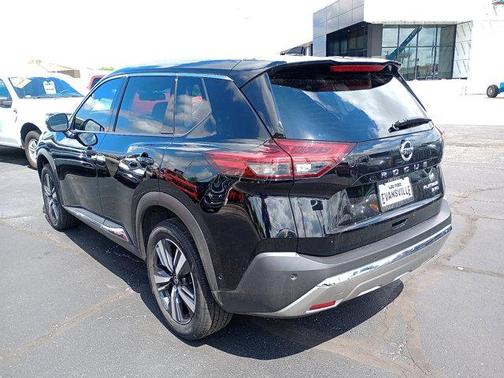 2021 Nissan Rogue Platinum
