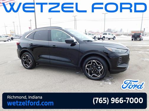 2026 Ford Escape Platinum