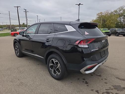 2023 Kia Sportage LX