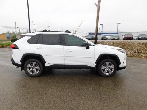 2024 Toyota RAV4 Hybrid LE