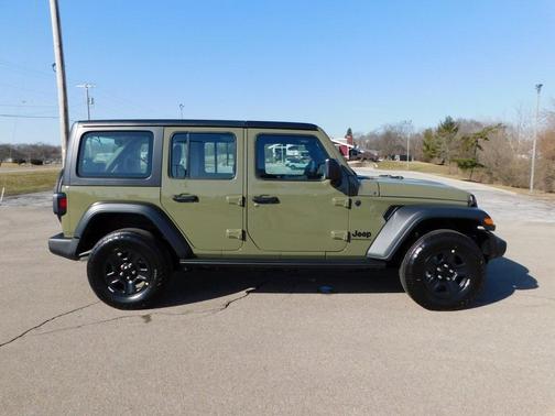 2025 Jeep Wrangler Sport