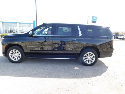 2025 Chevrolet Suburban Premier