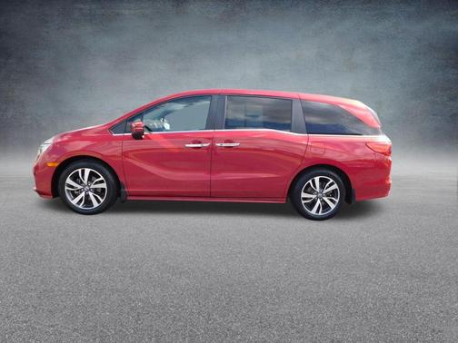Radiant Red Metallic II 2022 Honda Odyssey Touring