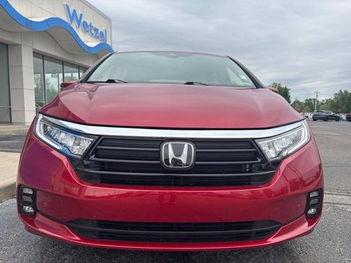 Radiant Red Metallic II 2022 Honda Odyssey Touring
