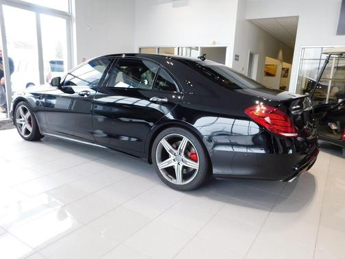 2017 Mercedes-Benz AMG S 63 Base 4MATIC