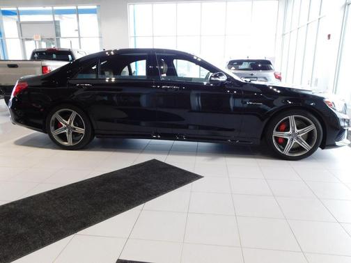2017 Mercedes-Benz AMG S 63 Base 4MATIC