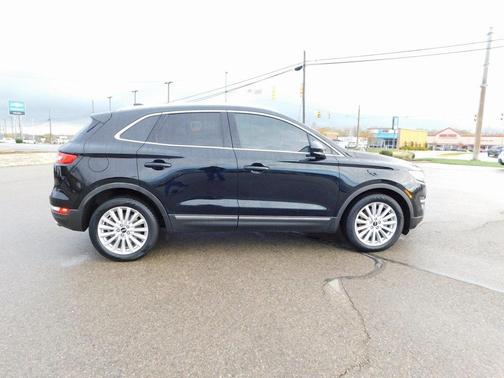 2019 Lincoln MKC Standard