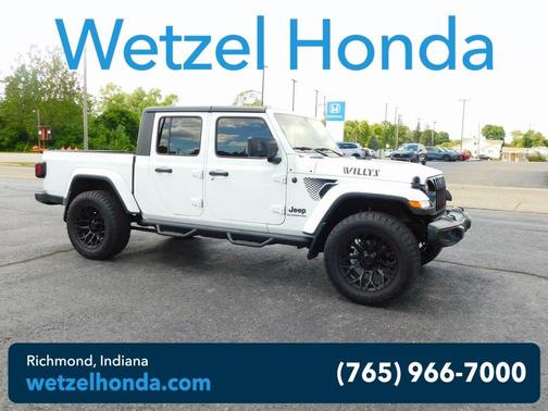 2022 Jeep Gladiator Sport