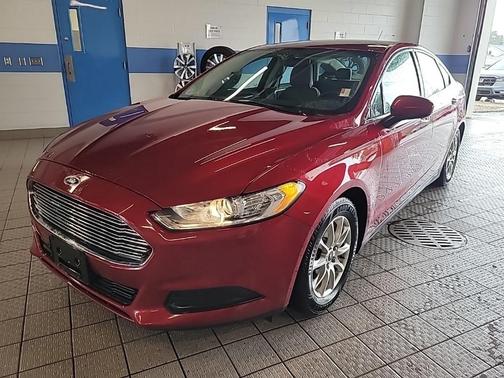 2016 Ford Fusion S